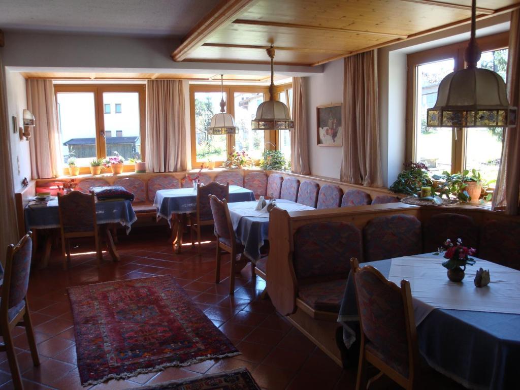 Gastehaus Treichl Hotel Fügen Екстериор снимка