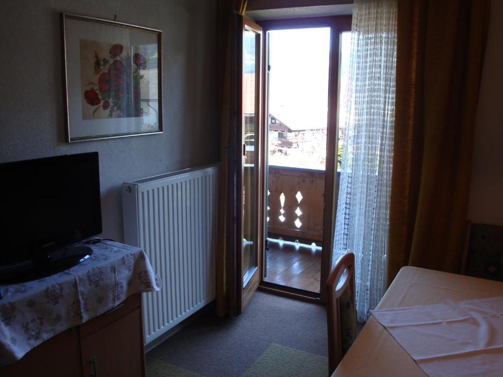 Gastehaus Treichl Hotel Fügen Екстериор снимка