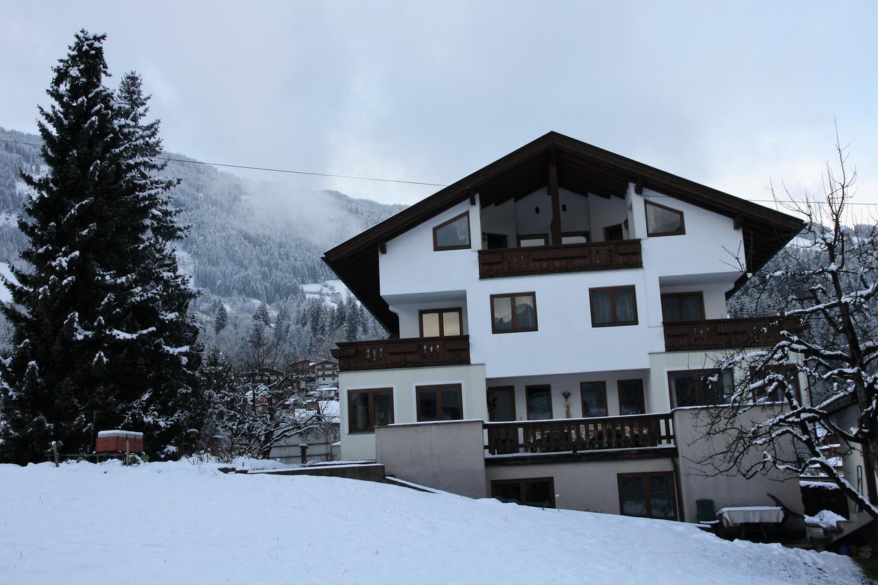 Gastehaus Treichl Hotel Fügen Екстериор снимка